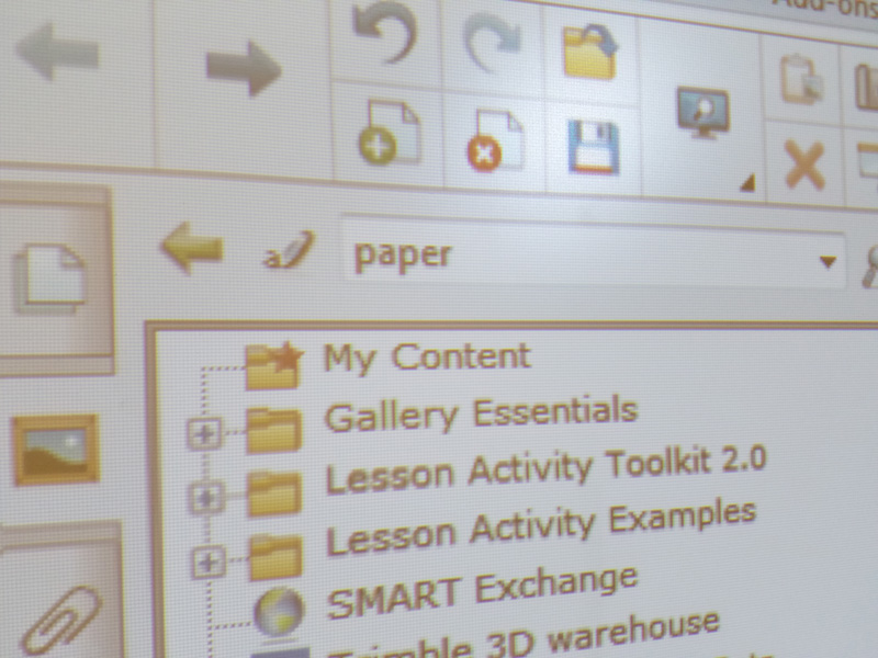 Paper on Smartboard